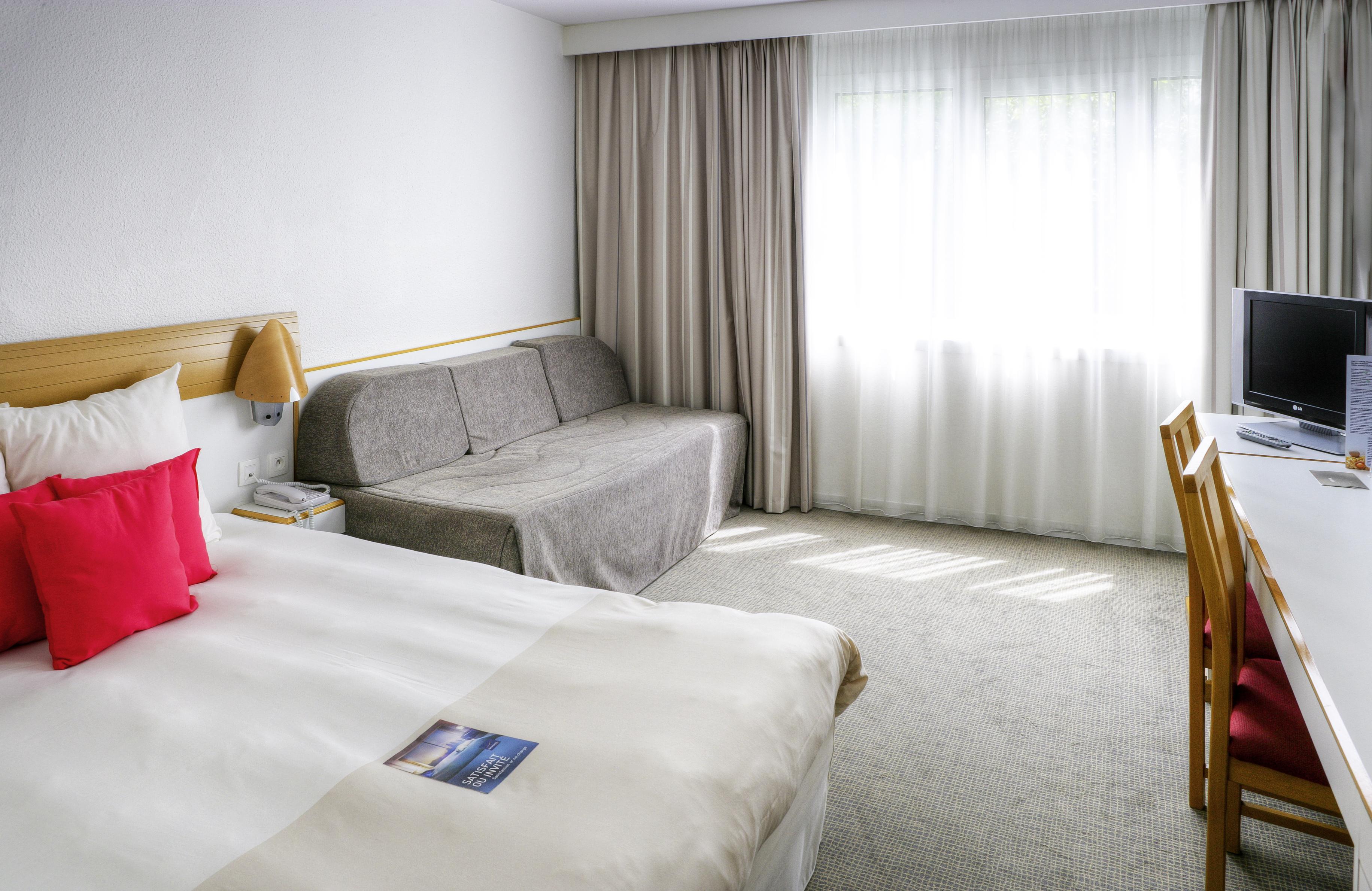 Novotel Paris Creteil Le Lac Exterior photo